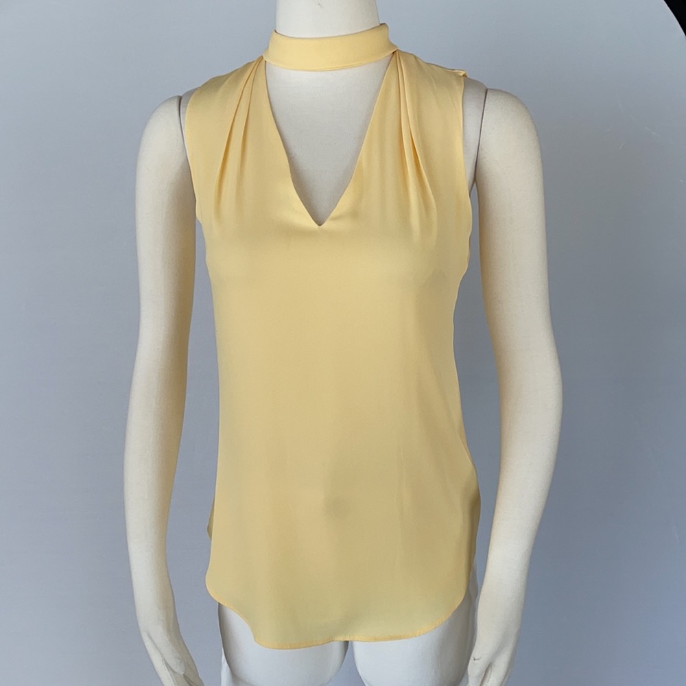 NWOT WHBM Sleeveless Yellow Top Size 2